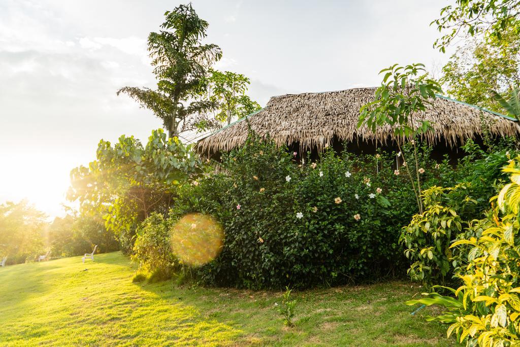 Rabbit Bungalow Koh Phayam Exterior foto