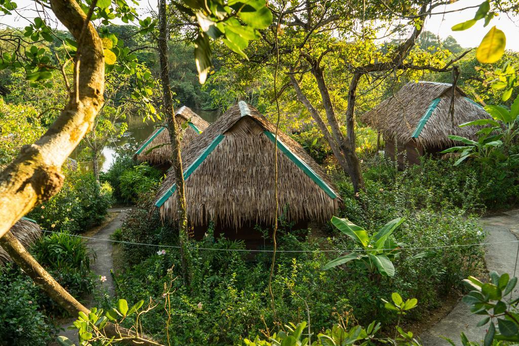 Rabbit Bungalow Koh Phayam Exterior foto